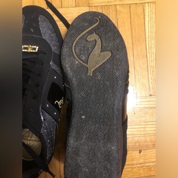 BABY PHAT vintage/y2k signature black and gold sneakers (size: 8) - Picture 6 of 6